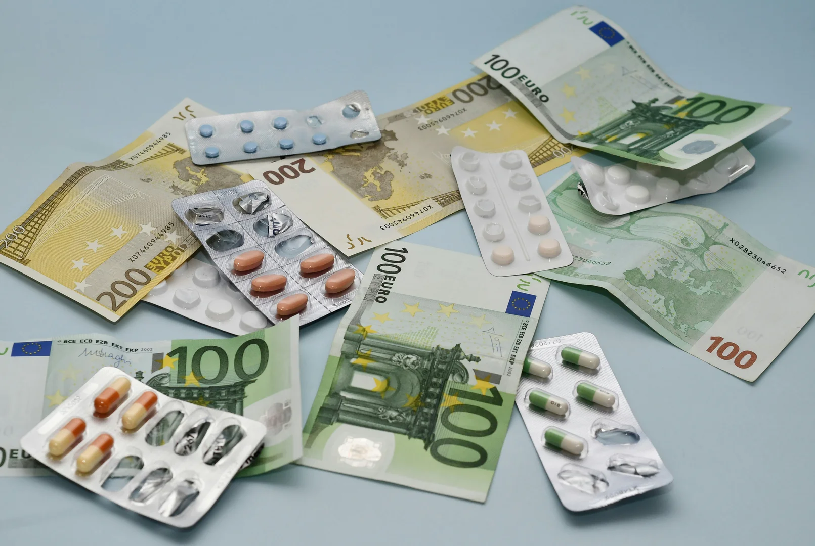 PTA Gehalt: Was verdient eine PTA wirklich – brutto und netto?